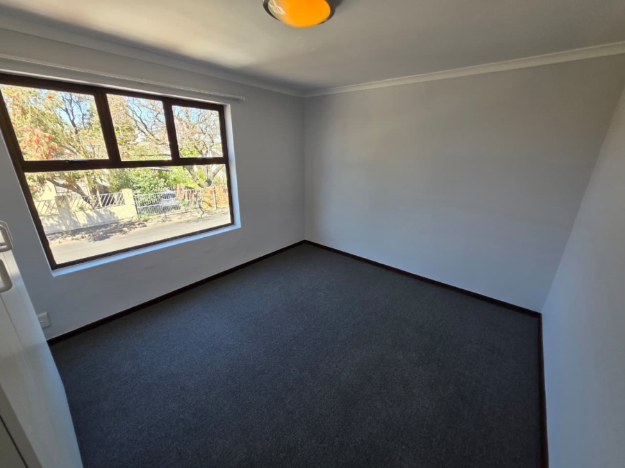6 Bedroom Property for Sale in Lochnerhof Western Cape